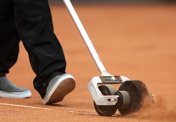 -       HAR-TRU ( LEE TENNIS)